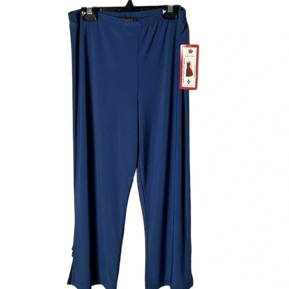NWT 🇨🇦 blue cropped pullover pants ,size slits with button accents  . Vtg? - Picture 1 of 6